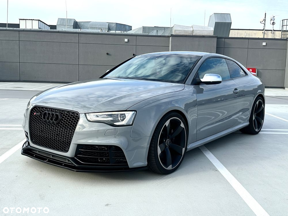 Audi RS5 Standard - 2