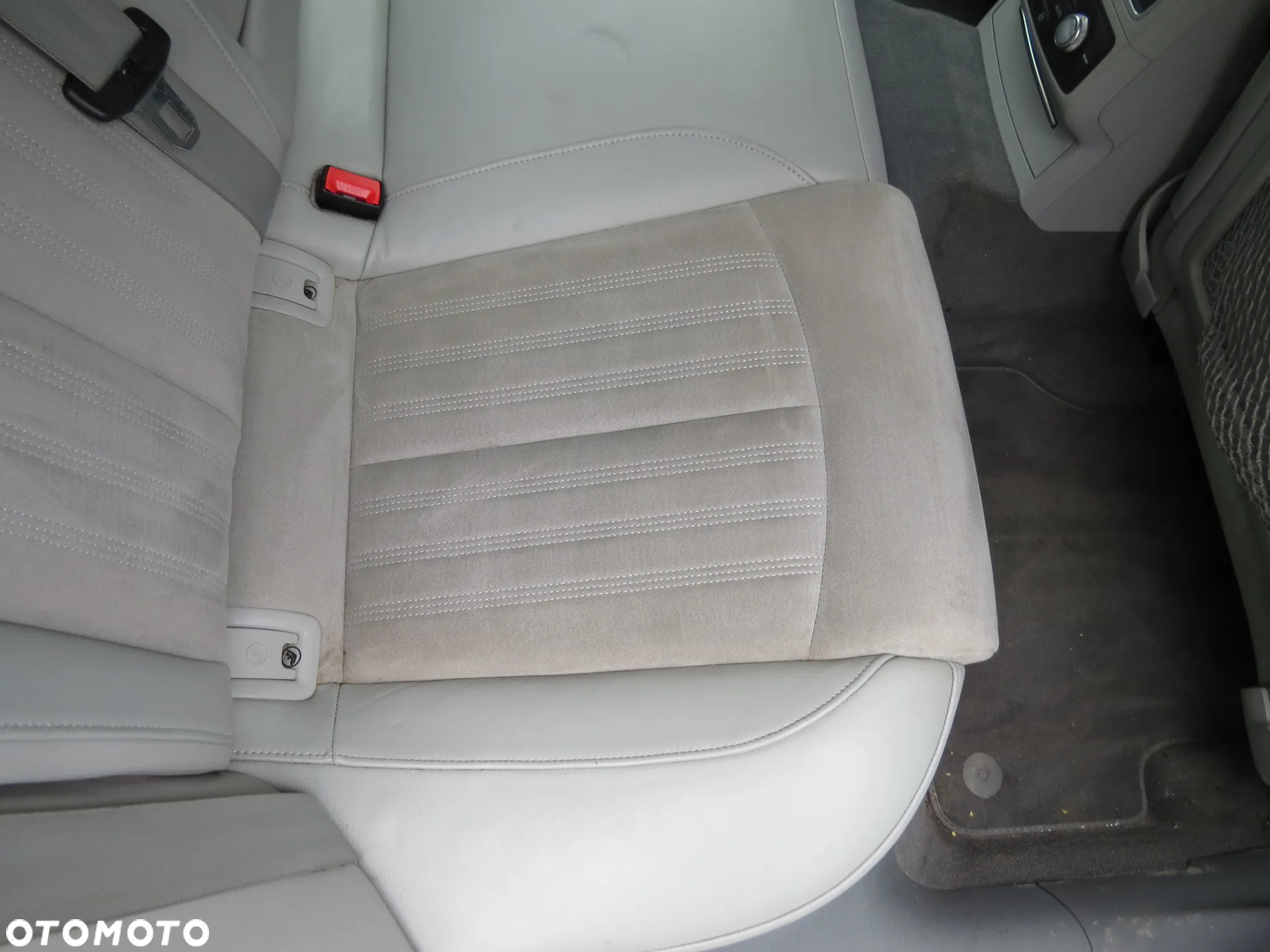 FOTELE SIEDZENIA ALCANTARA GRZANE KOMPLET EUROPA SEDAN AUDI A6 C7 - 14