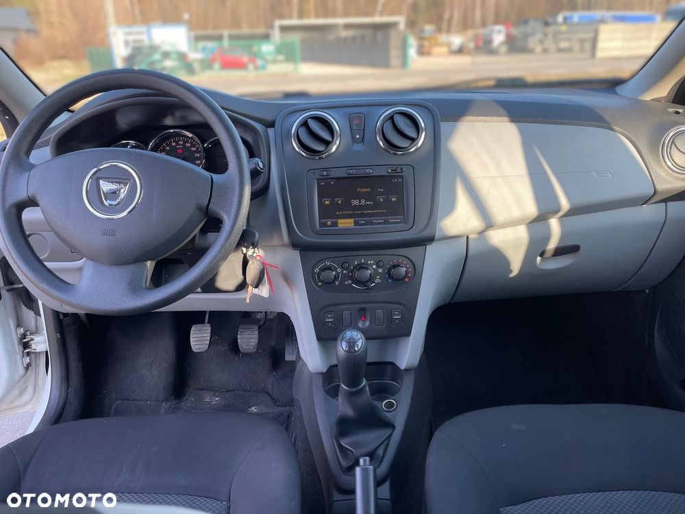 Dacia Sandero - 6
