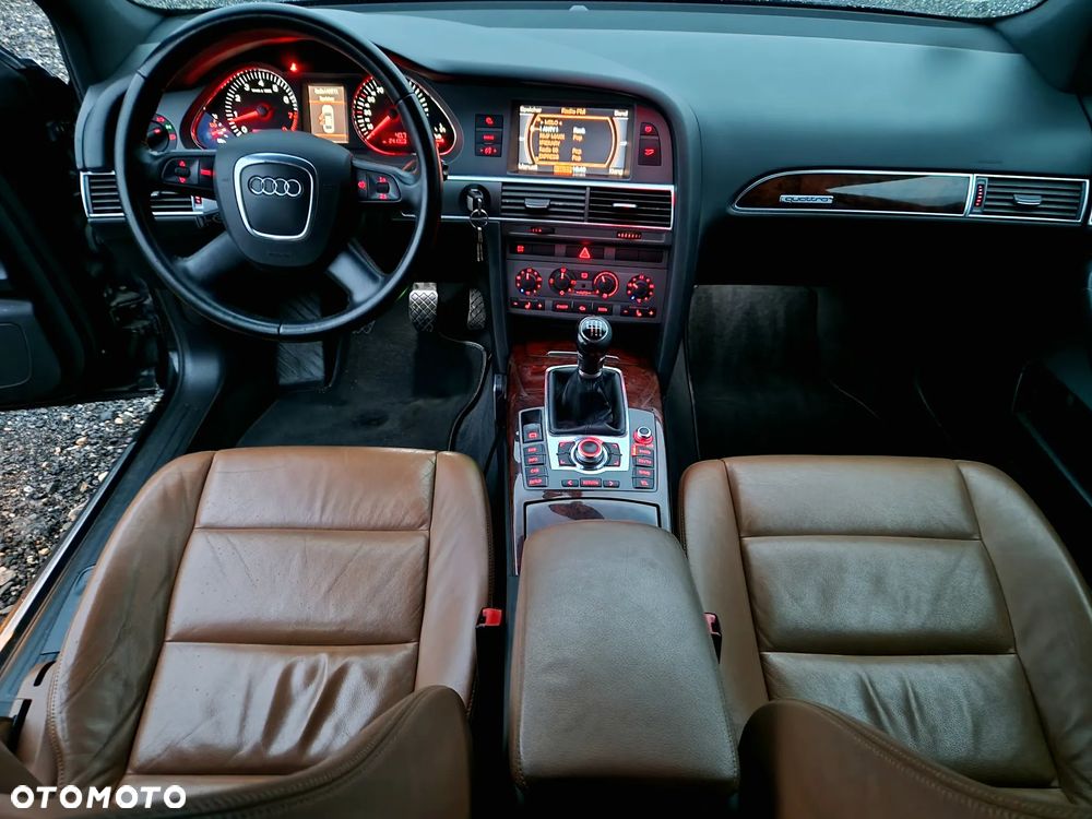 Audi A6 Limousine 2.4 quattro - 15