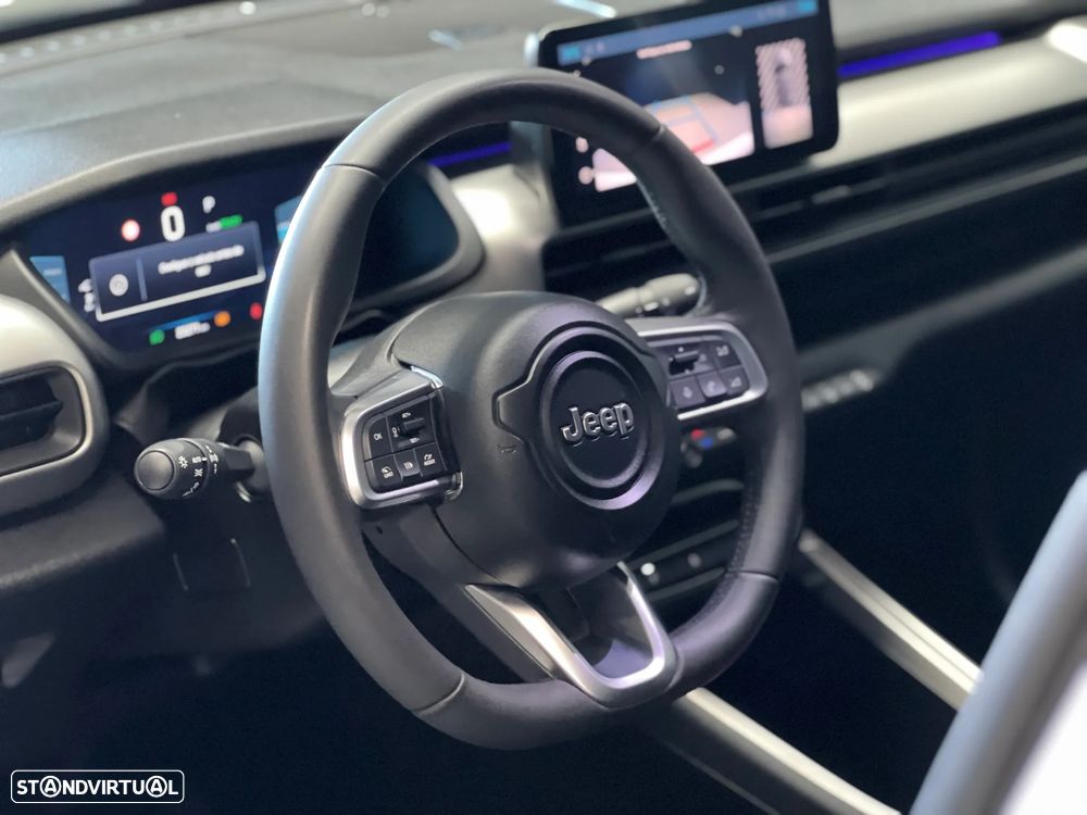 Jeep Avenger 54 kWh Longitude - 8