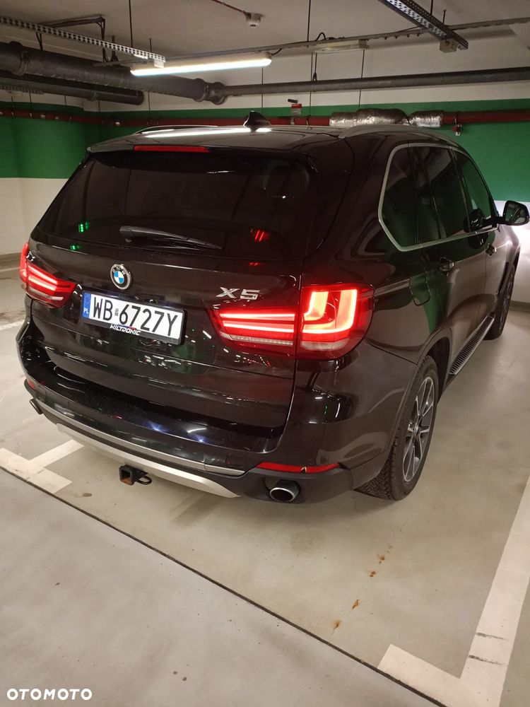 BMW X5 xDrive35i Edition Exclusive - 11
