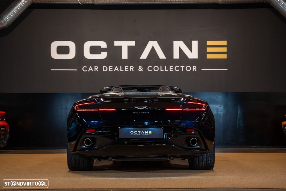 Aston Martin DB11 Volante V8 Auto - 3