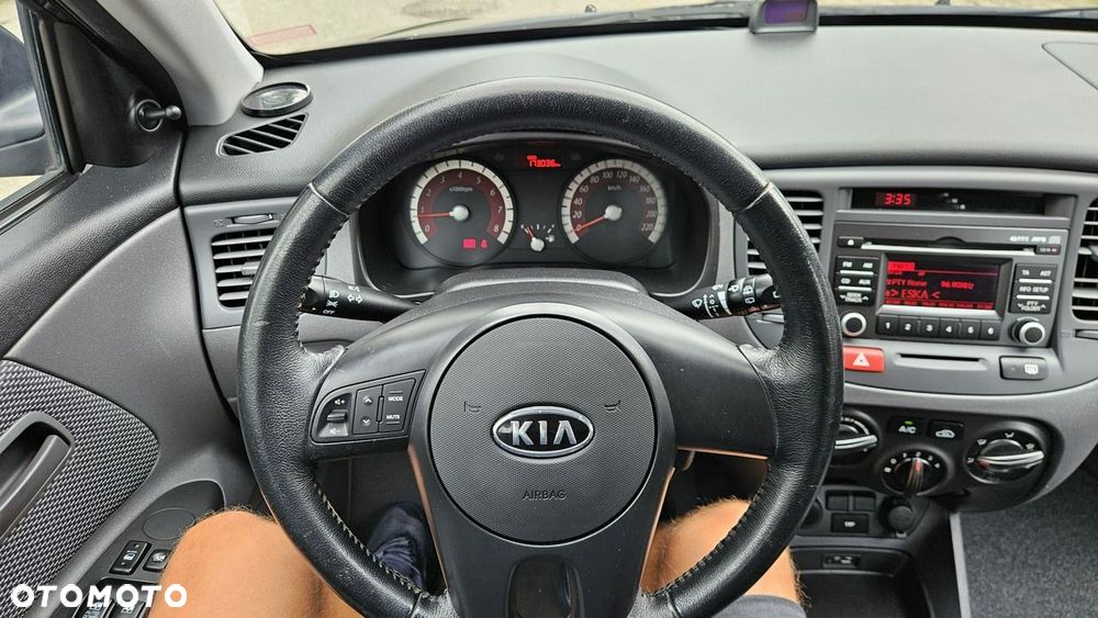 Kia Rio 1.4 Spirit - 22