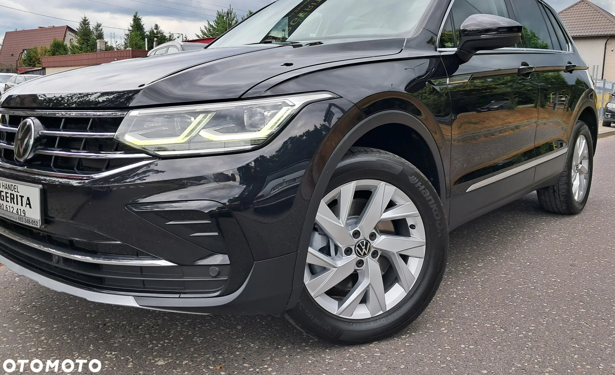 Volkswagen Tiguan 2.0 TDI SCR 4MOTION DSG Elegance - 32