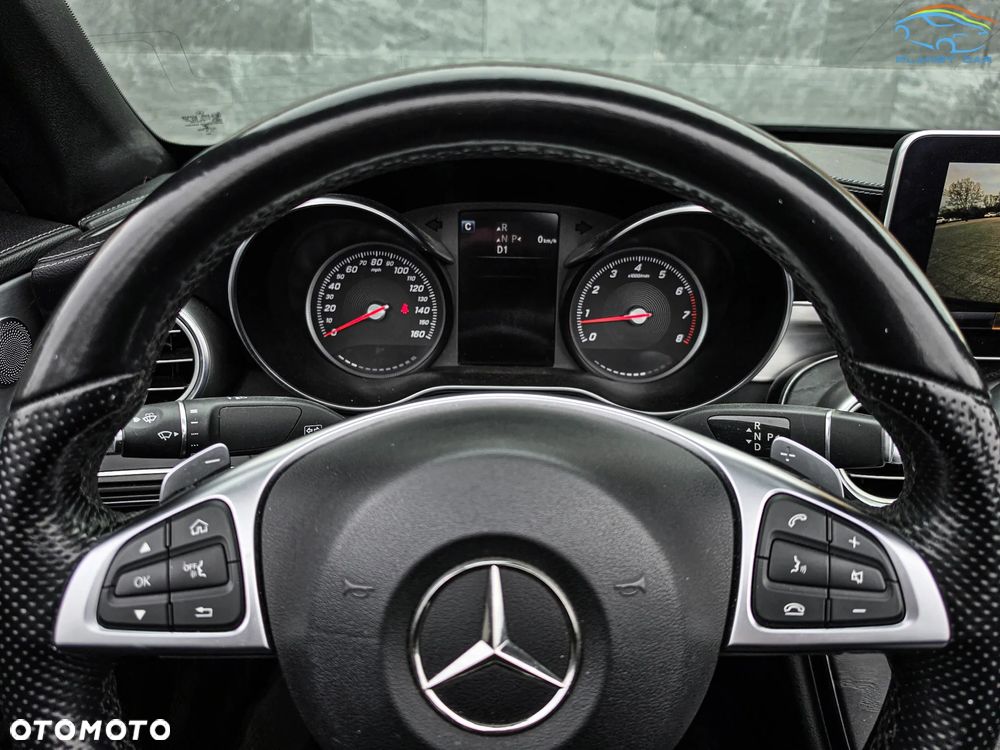 Mercedes-Benz Klasa C 300 4Matic 9G-TRONIC AMG Line - 19