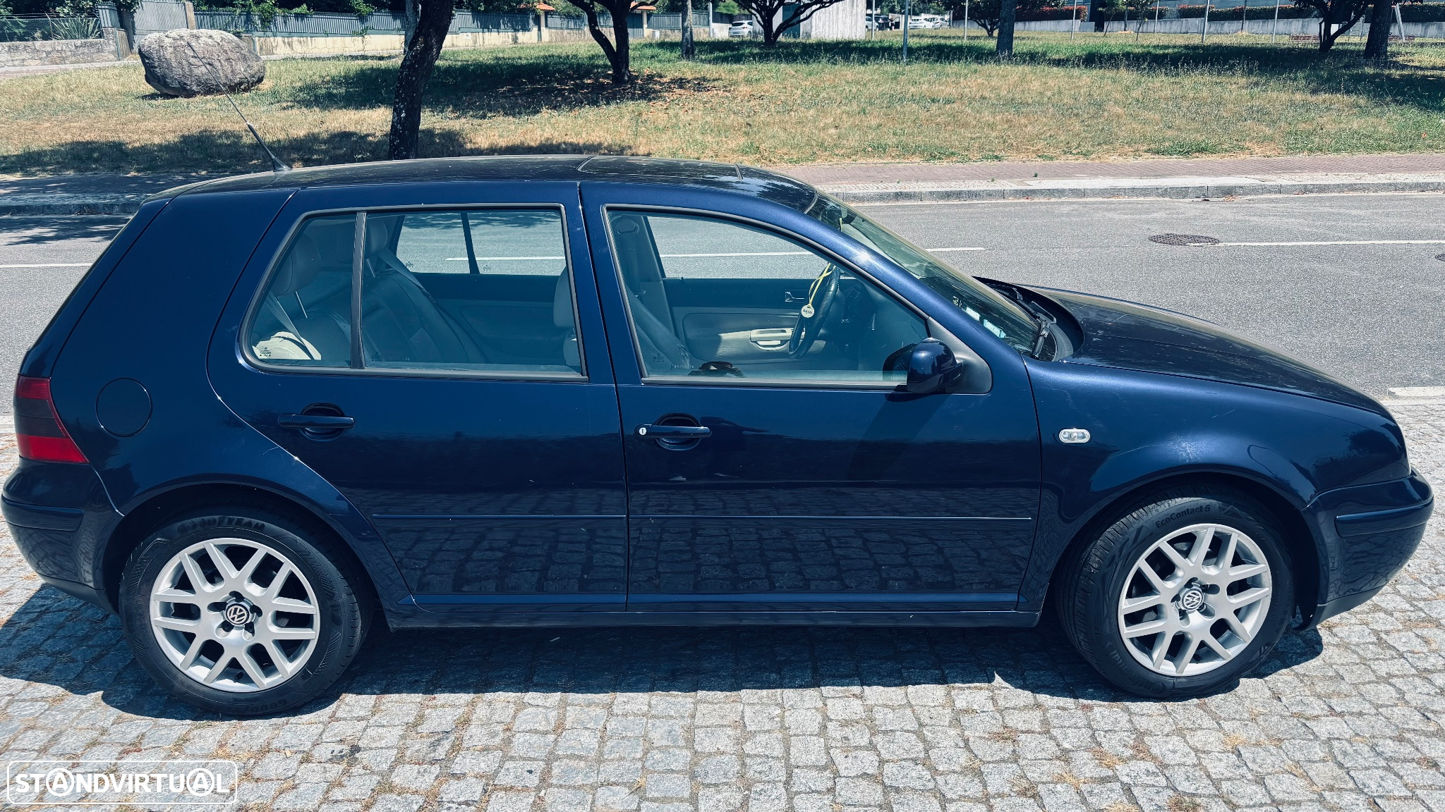 VW Golf 1.9 TDi Highline - 8