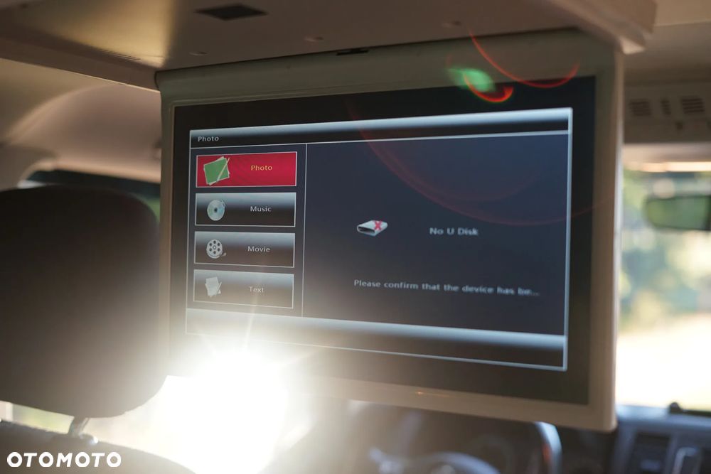 Volkswagen Multivan 2.0 TDI L1 Highline - 10