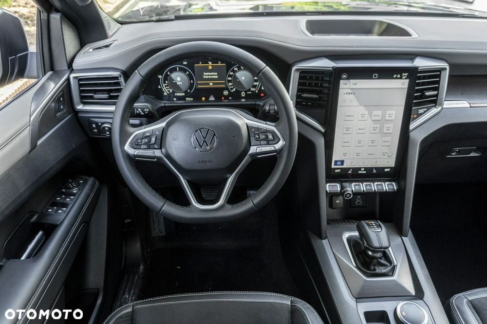 Volkswagen Amarok - 19