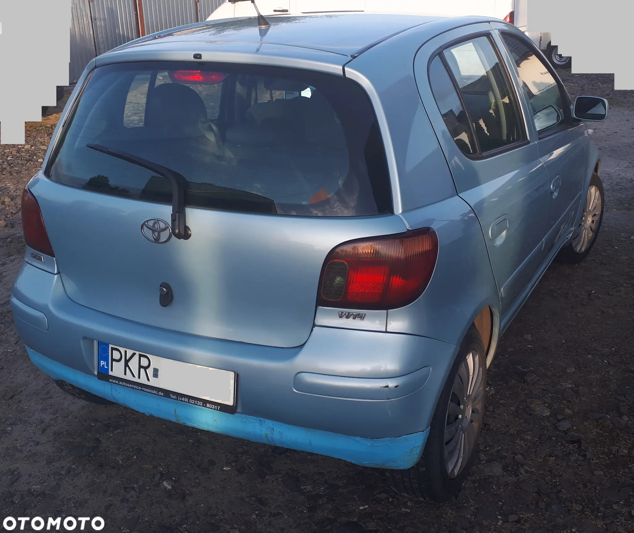Toyota Yaris 1.3 - 13