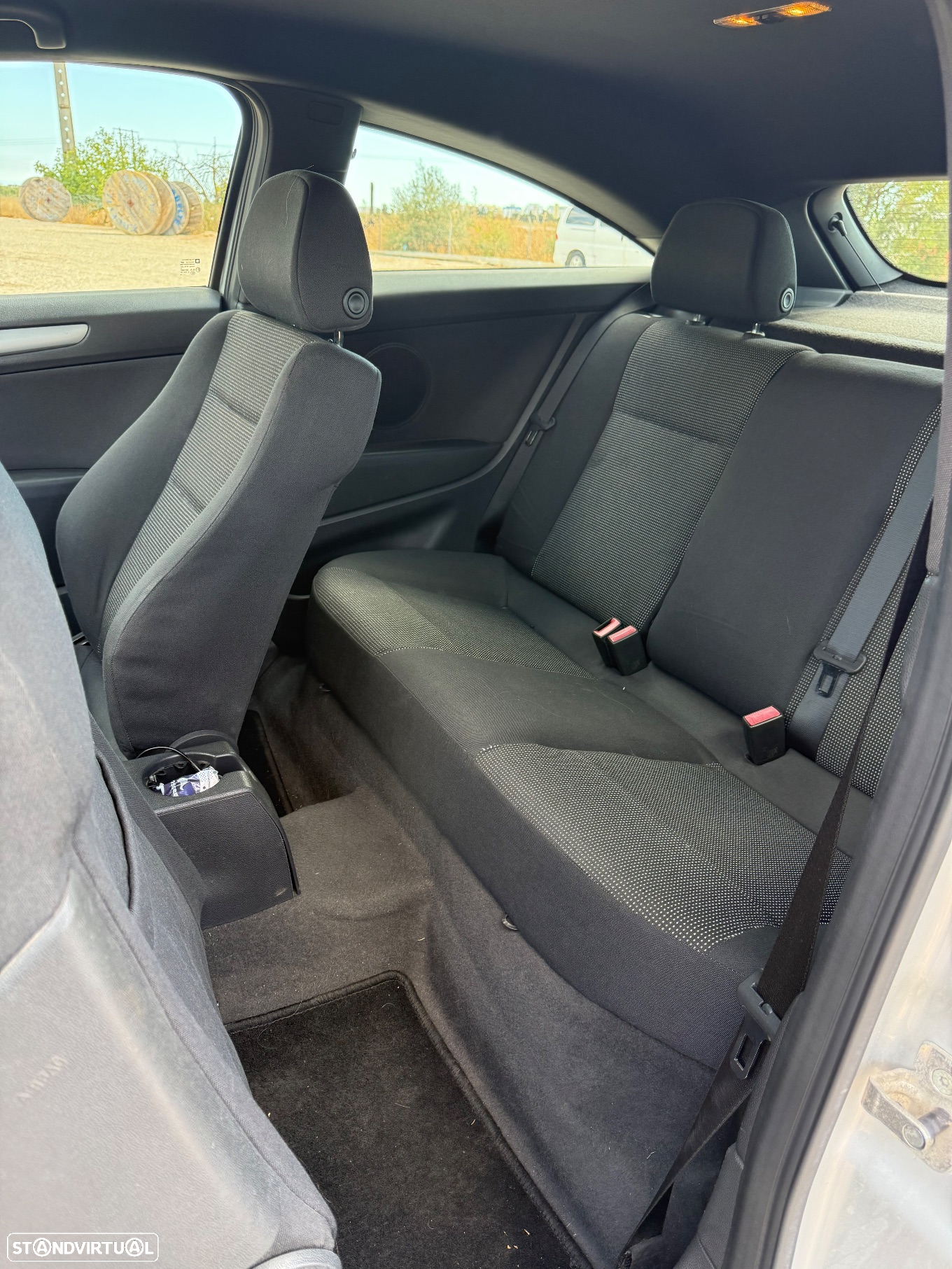 Opel Astra GTC 1.3 CDTi - 17
