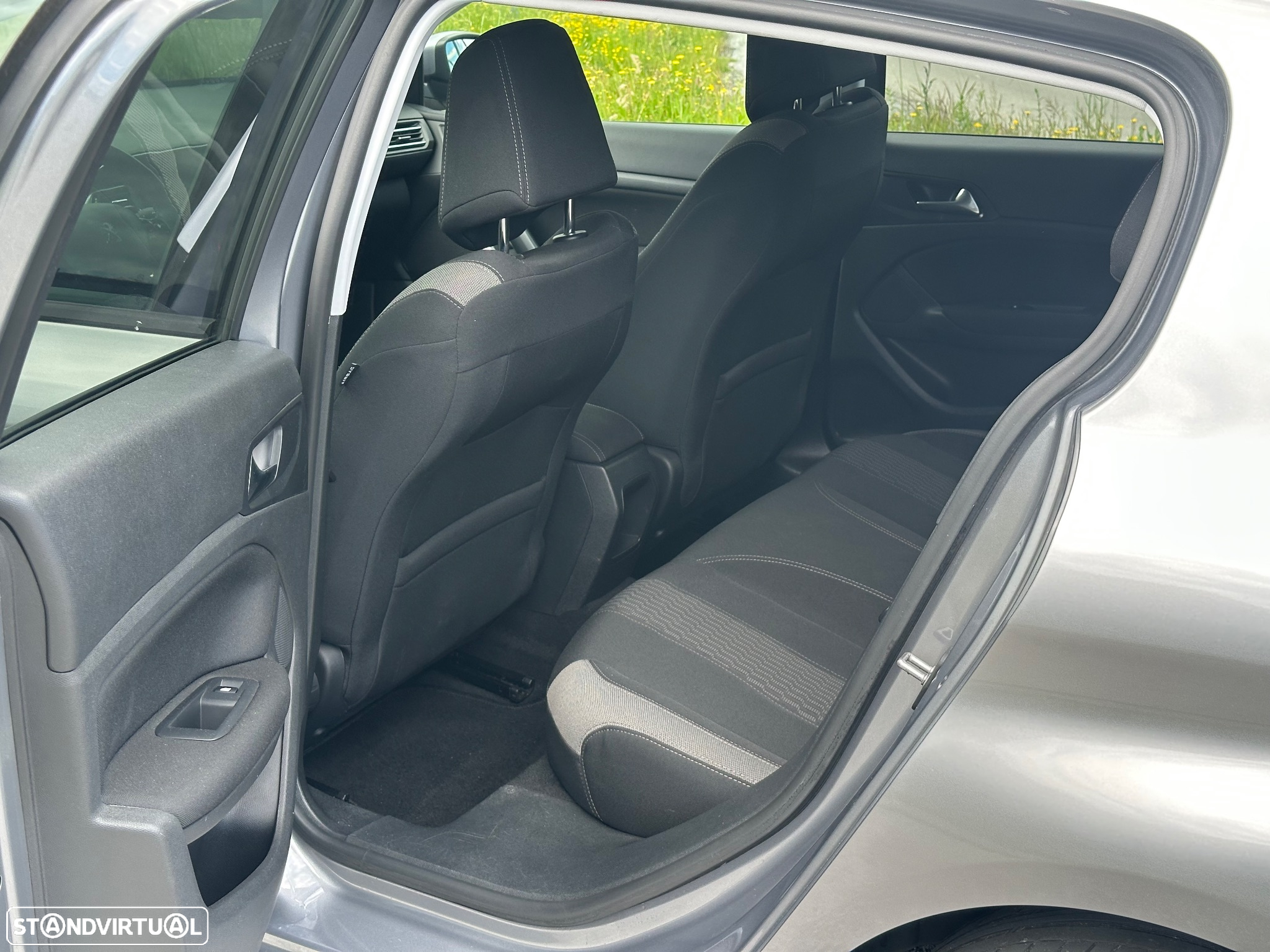 Peugeot 308 1.6 BlueHDi Allure - 17