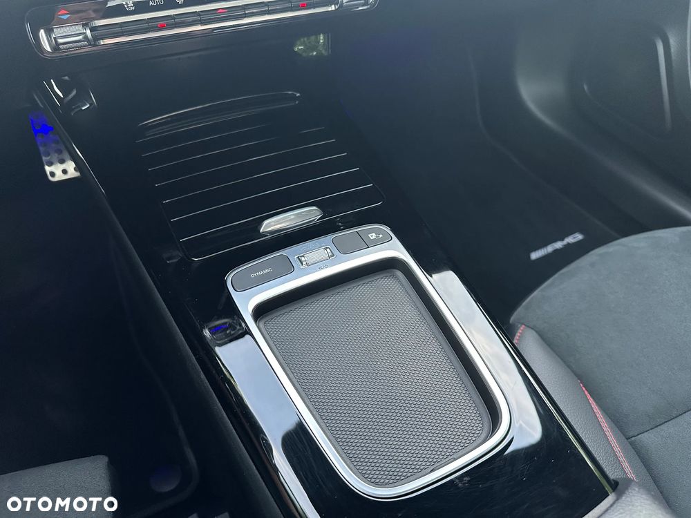 Mercedes-Benz Klasa A 220 d 8G-DCT AMG Line - 33