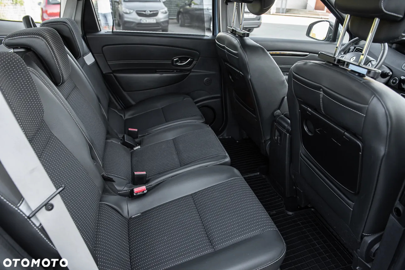 Renault Grand Scenic Gr 1.6 dCi Bose - 27