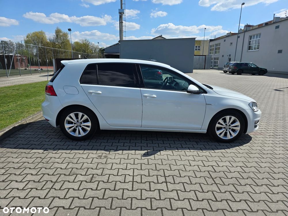 Volkswagen Golf 1.6 TDI 4Motion BlueMotion Technology Comfortline - 4