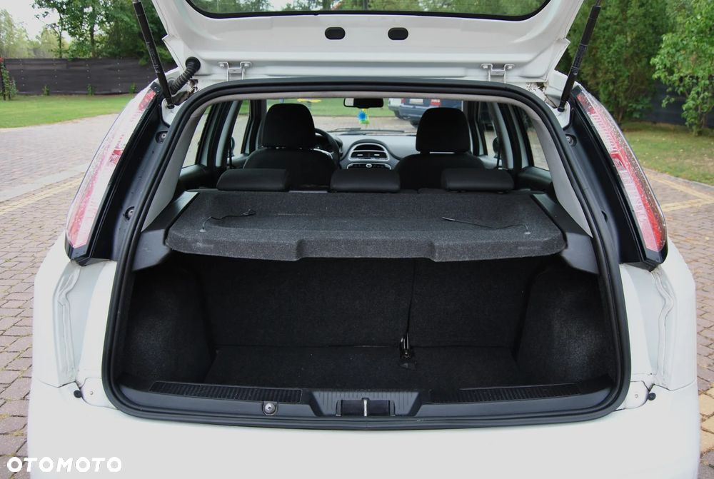 Fiat Grande Punto 1.2 8V - 12