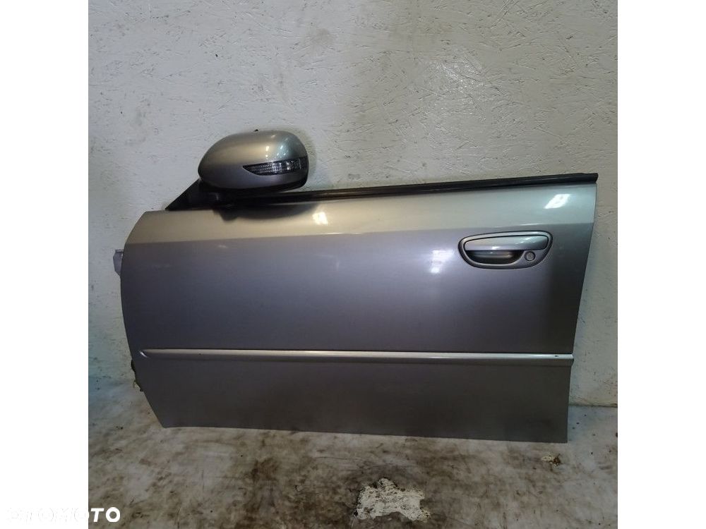 SUBARU LEGACY DRZWI PRZÓD L  C6Z