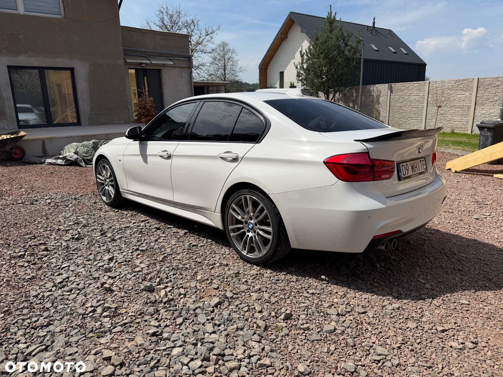 BMW Seria 3 320d xDrive M Sport - 2
