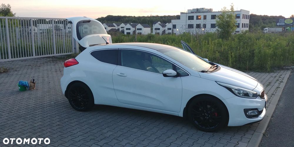Kia Ceed 1.6 GDI L - 14