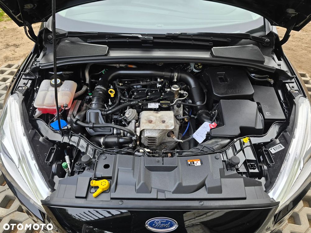 Ford Focus 1.0 EcoBoost Titanium - 33