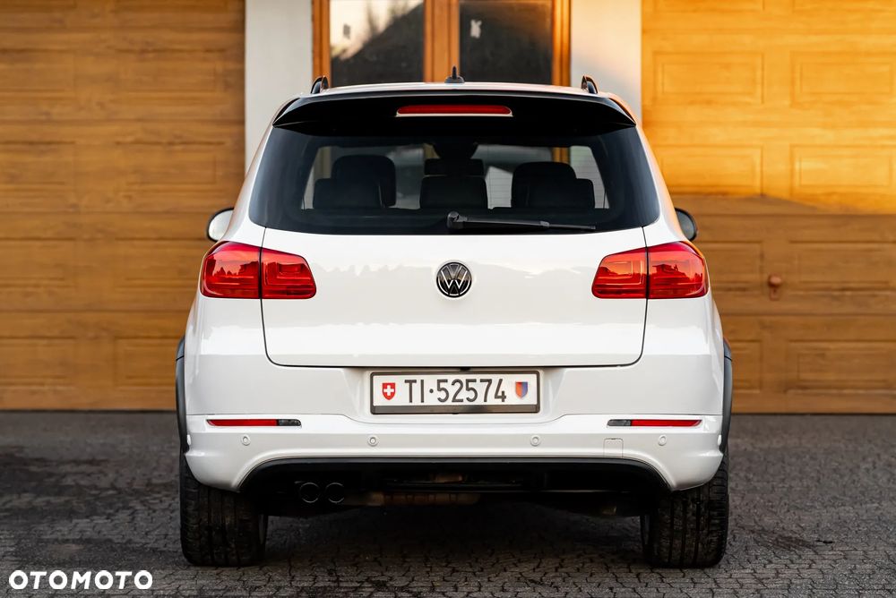 Volkswagen Tiguan 2.0 TSI 4Mot Perfectline R-Style DSG - 16