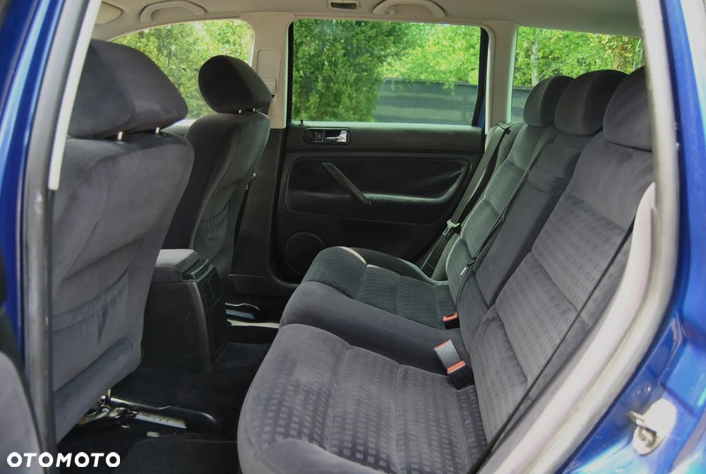 Volkswagen Passat Variant 1.6 Comfortline - 6