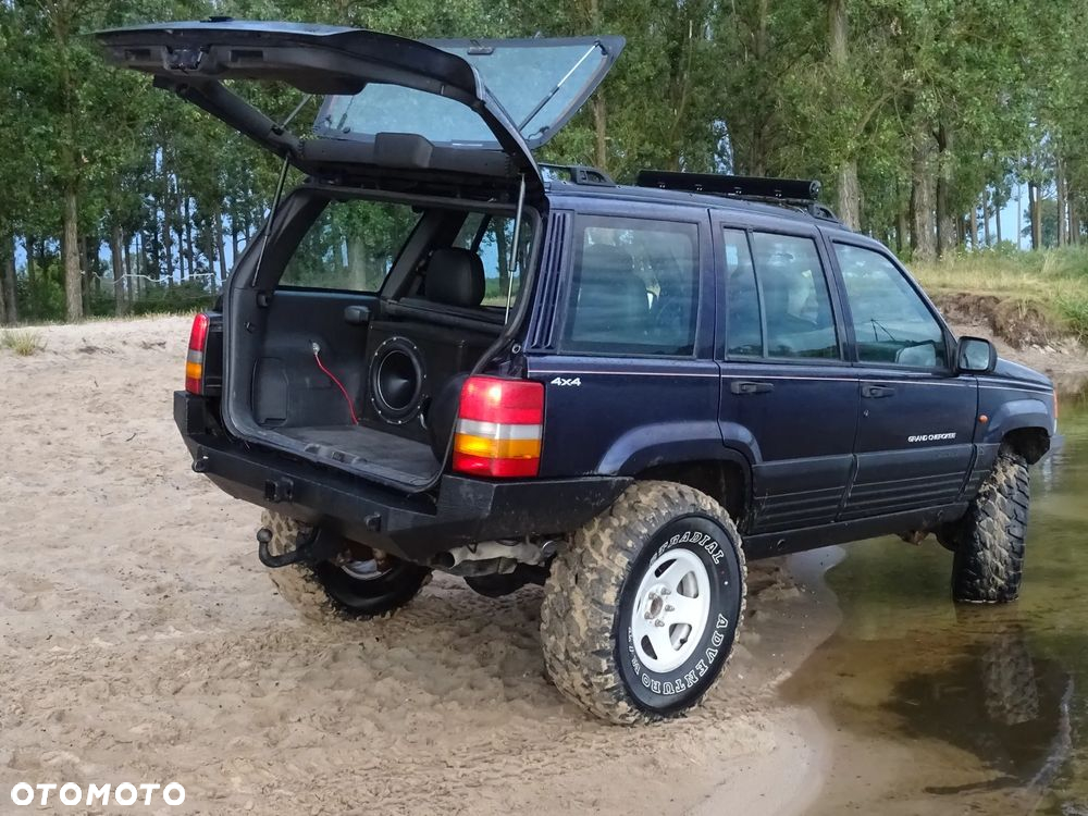 Jeep Grand Cherokee 4.0 Laredo - 5