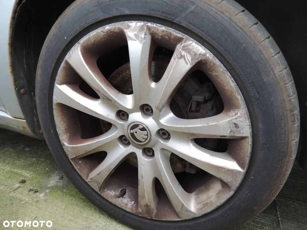 Felgi aluminiowe 17 SKODA Superb II '13 lift - 3