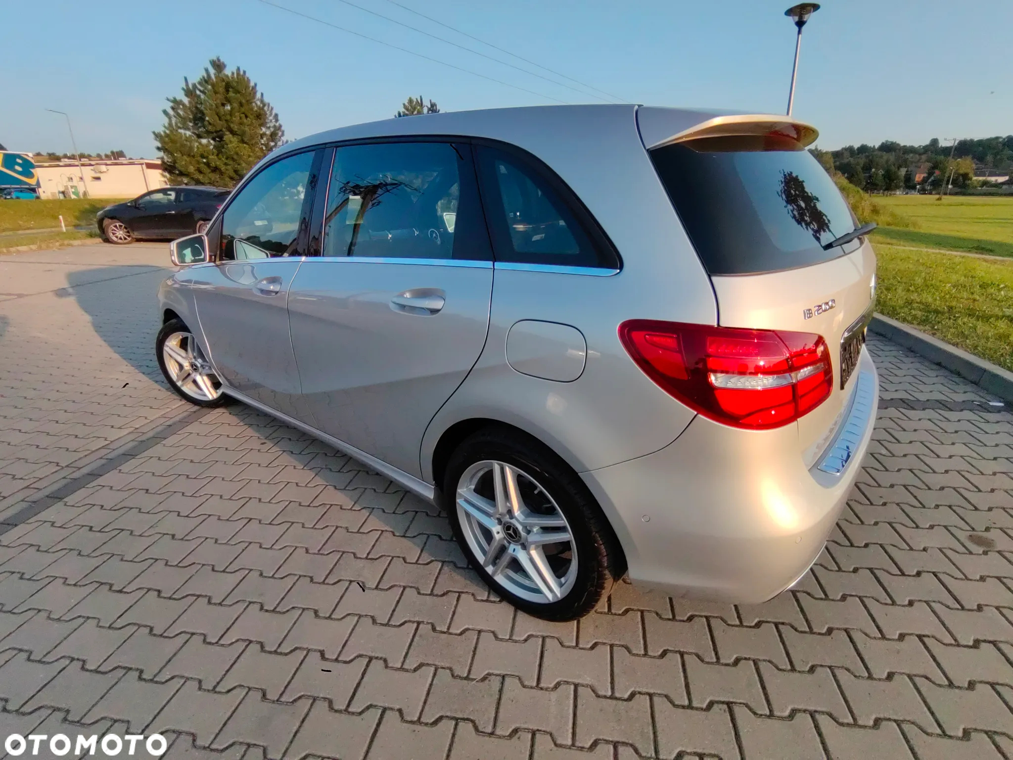 Mercedes-Benz Klasa B 200 7G-DCT Style - 8