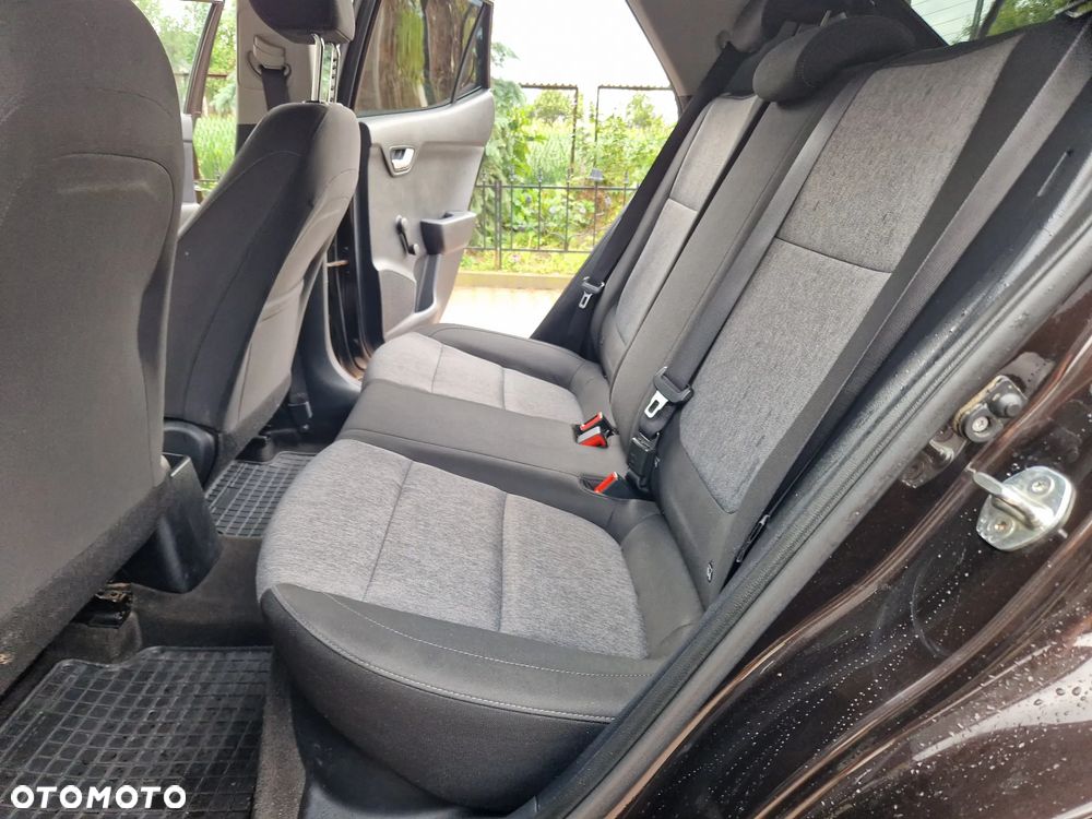 Kia Stonic 1.4 L - 17