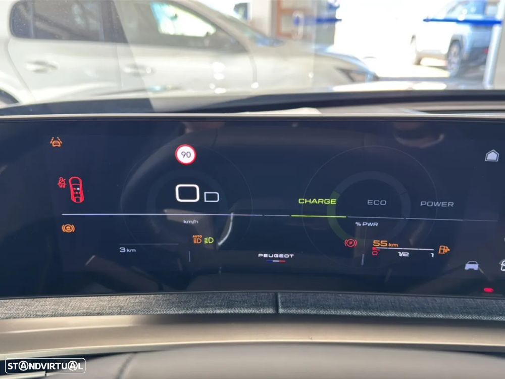 Peugeot 3008 1.2 Hybrid GT e-DCS6 - 23