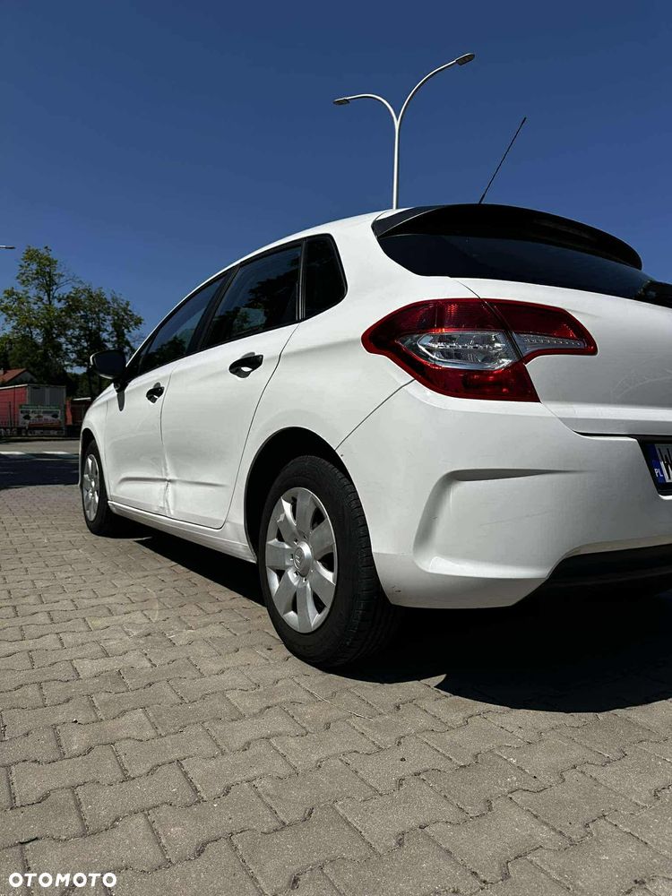 Citroën C4 VTi 95 Attraction - 5