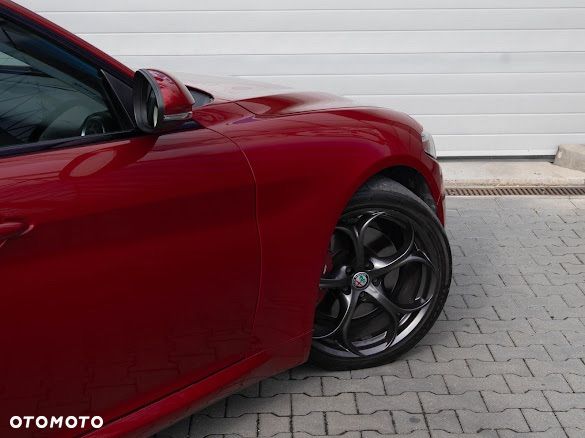 Alfa Romeo Giulia 2.0 Turbo 16V AT8 Veloce Ti - 7