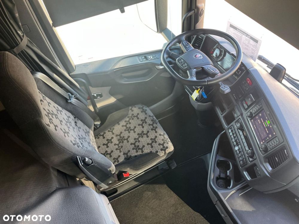 Scania S 500 A4x2NA Zawieszenie tył 4 poduszki - 21