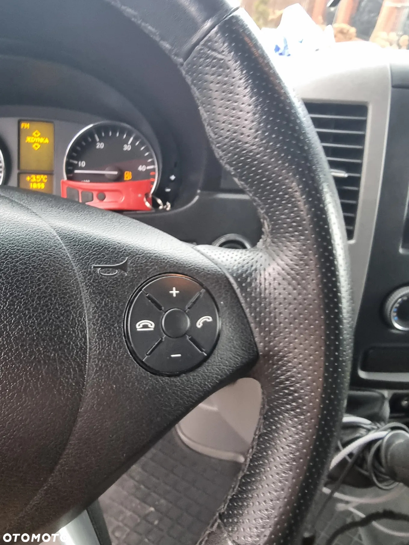 Mercedes-Benz SPRINTER - 18