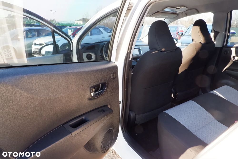 Toyota Yaris 1.0 Sol - 28