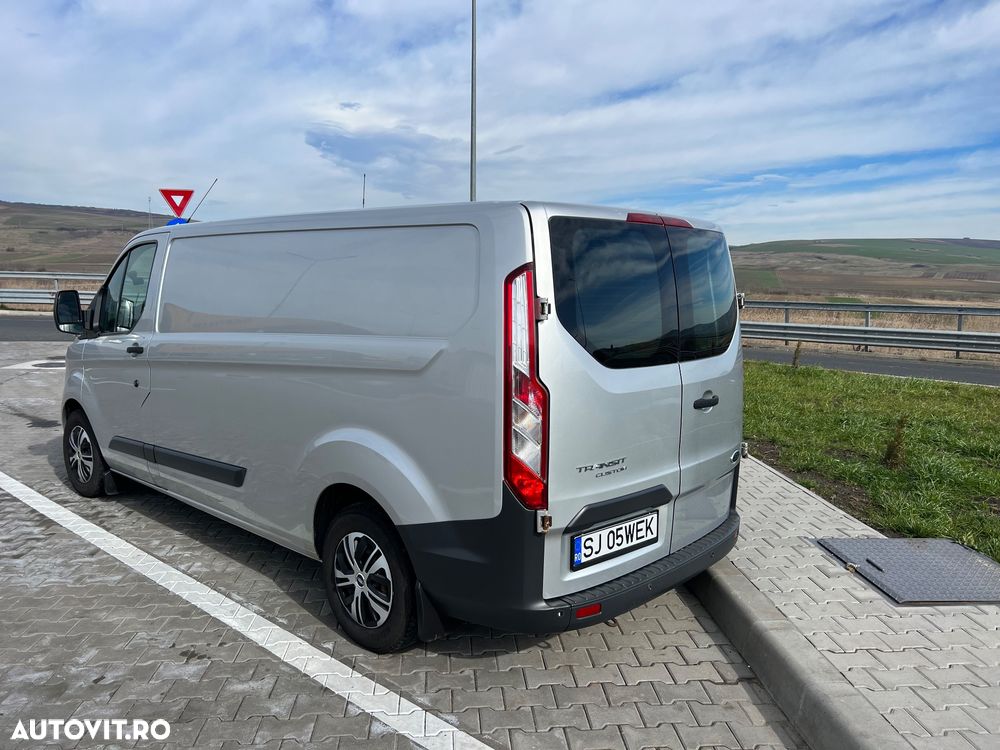 Ford TRANSIT CUSTOM - 2