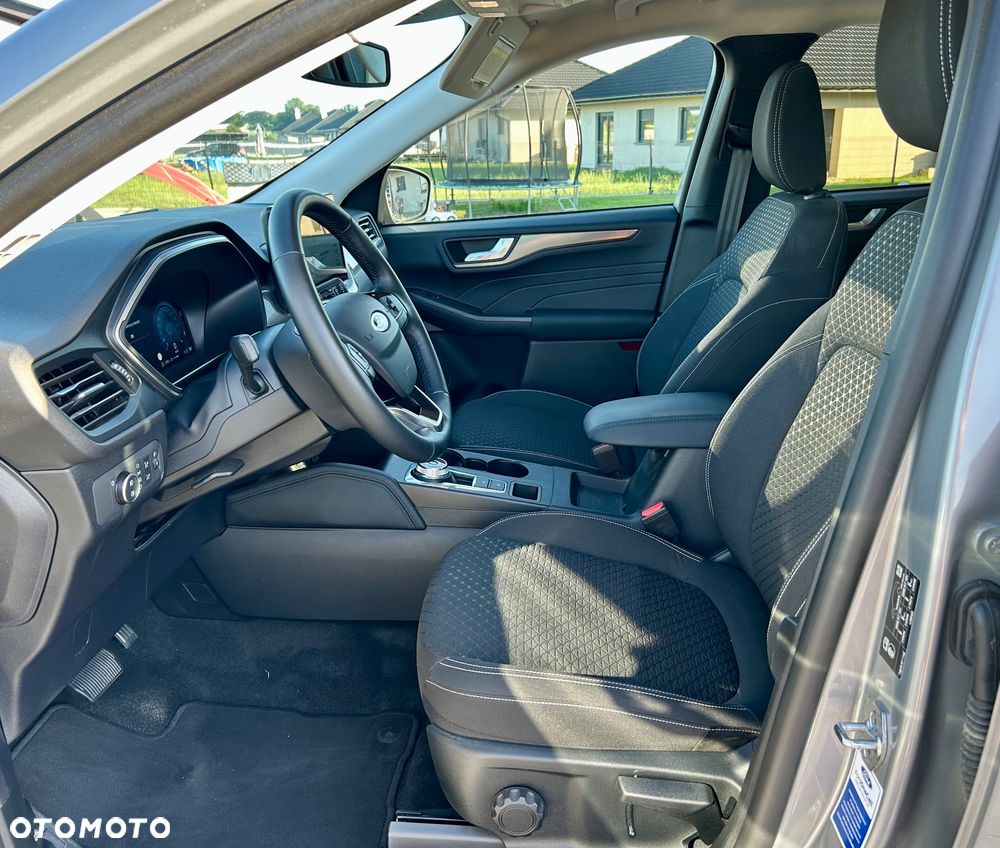 Ford Kuga 1.5 EcoBoost FWD Titanium - 11