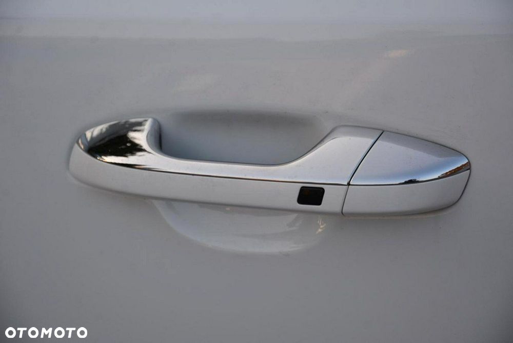 Kia Sportage 2,0 CRDI AWD Platinum - 37