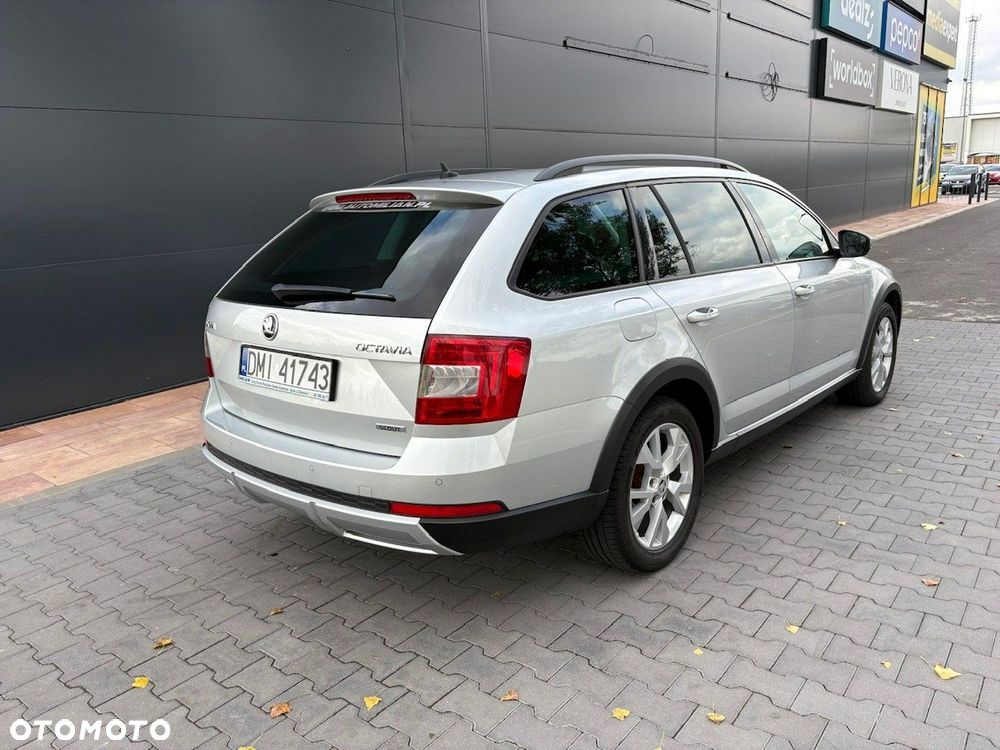 Skoda Octavia 2.0 TDI (Green tec) 4x4 Ambition - 4