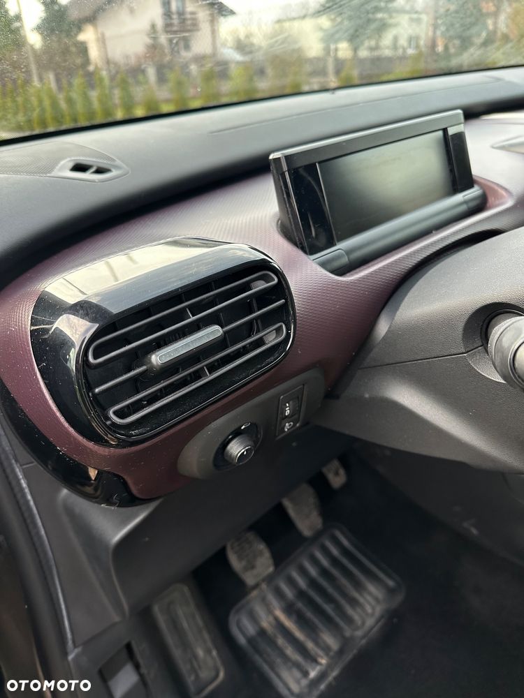 Citroën C4 Cactus - 12