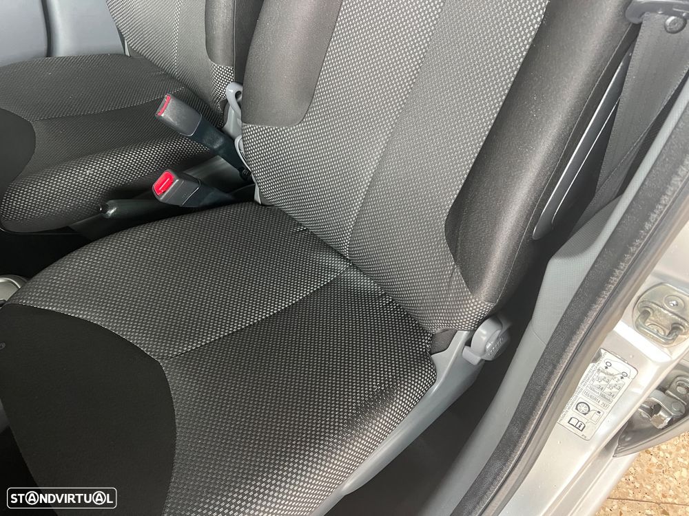 Toyota Aygo Multi Mode Connect - 21