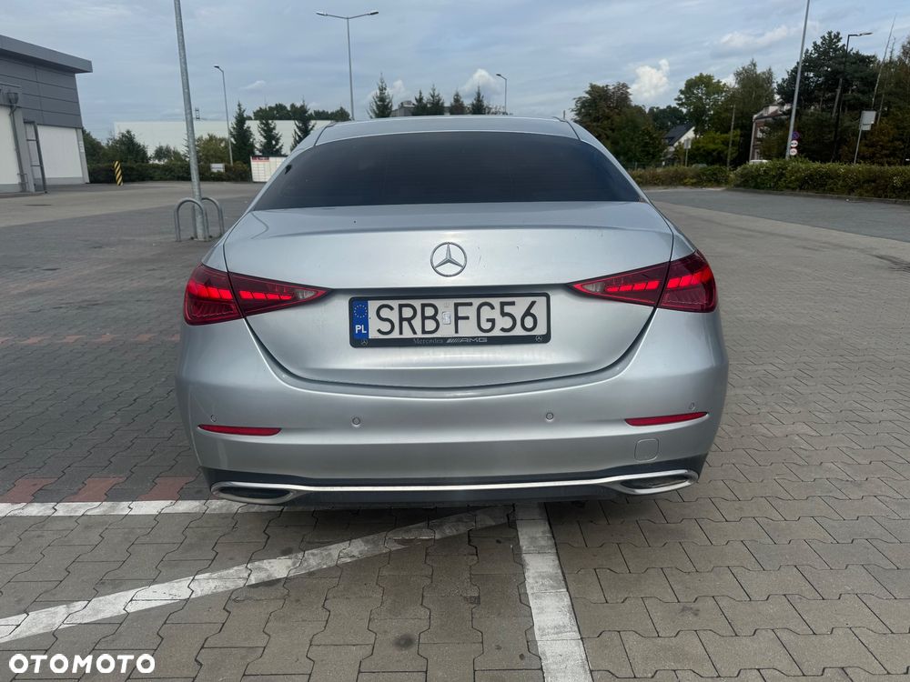 Mercedes-Benz Klasa C 180 mHEV Avantgarde - 37