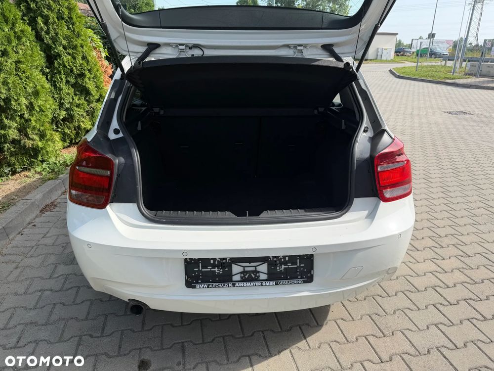 BMW Seria 1 118i Advantage - 12