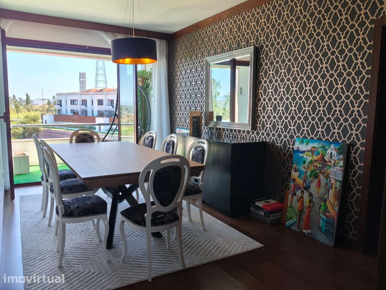 T4 Duplex exclusivo em condomínio com piscina - Grande imagem: 4/16