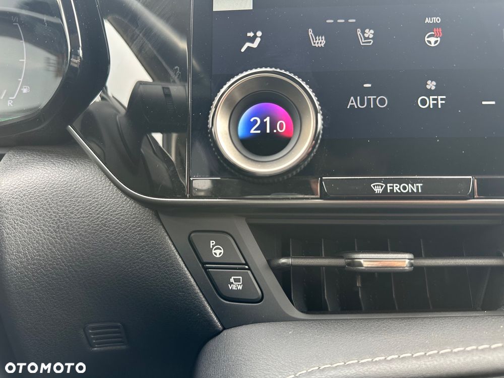 Lexus NX 350h Omotenashi AWD - 35