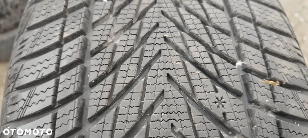 255/45/18 goodyear ultra grip performance3