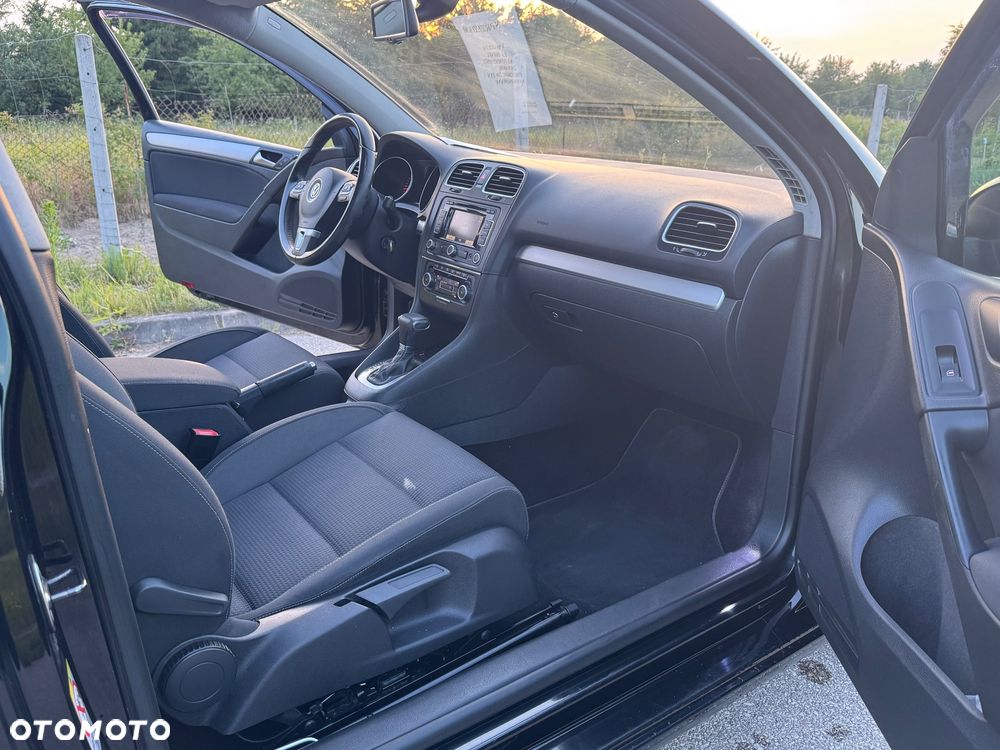 Volkswagen Golf 1.6 TDI DPF DSG Highline - 10