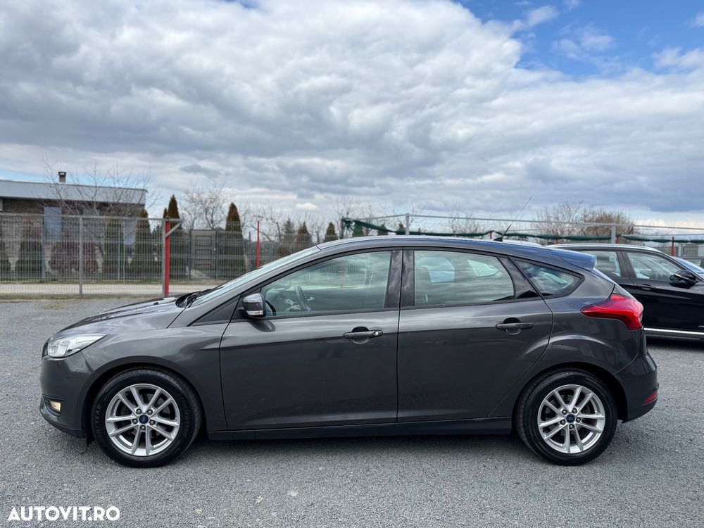 Ford Focus 1.0 EcoBoost Start-Stopp-System TREND - 5