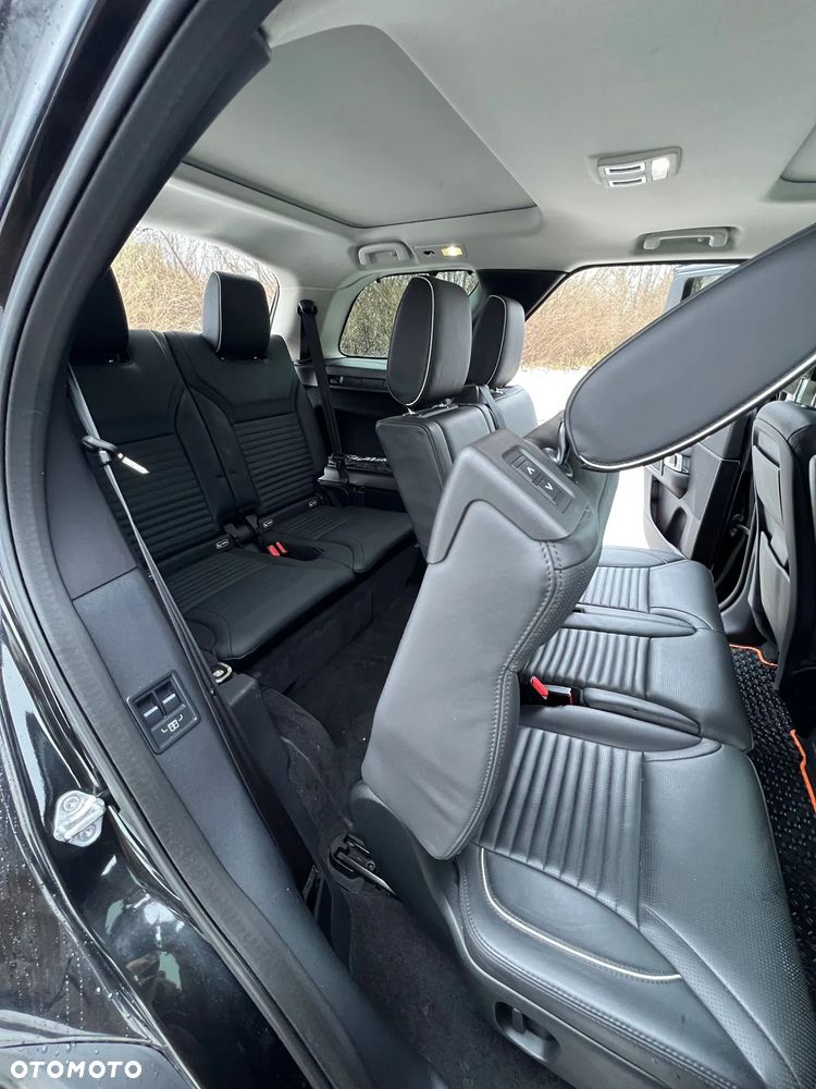 Land Rover Discovery 3.0 TD6 HSE Luxury - 23